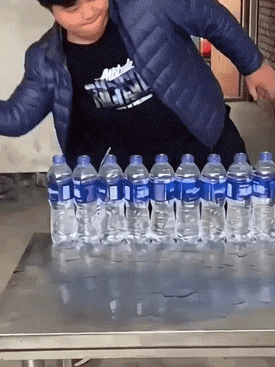 Superscharfes Küchenmesser aus Edelstahl