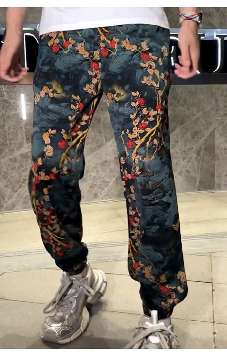 야외 활동에 적합한 시원한 여름 바지