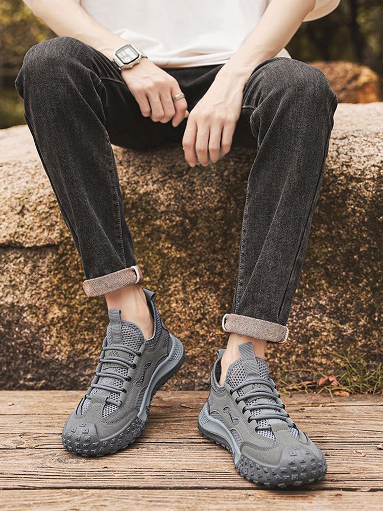 รองเท้าลำลองระบายอากาศได้ดี ป้องกันการกระแทก ทนทาน