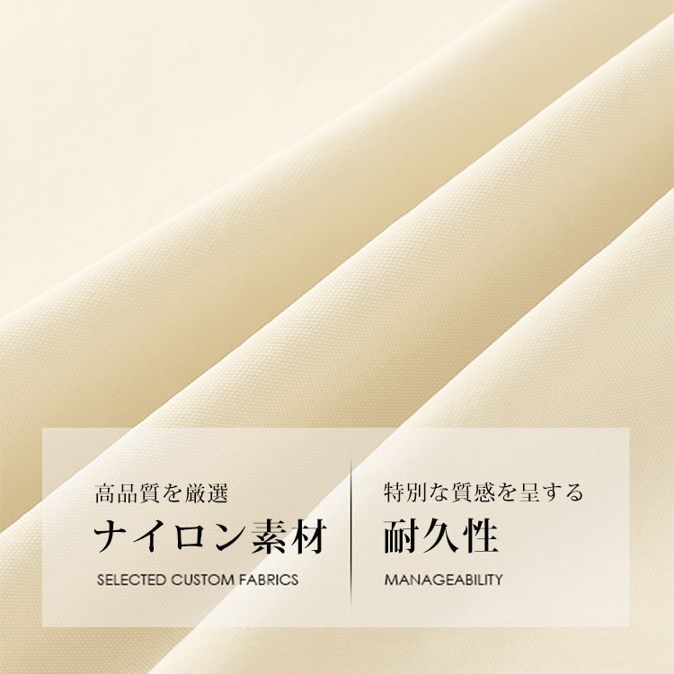 シンプルで軽量なショルダーバッグ