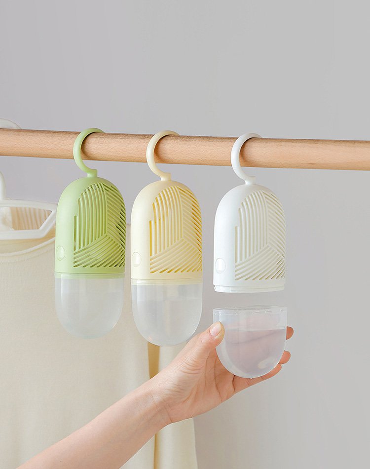 クローゼット除湿剤