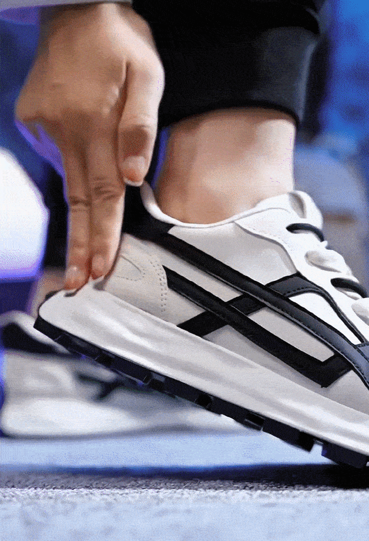 حذاء سنيكر رياضي بستايل بسيط وراقي للرجال والنساء