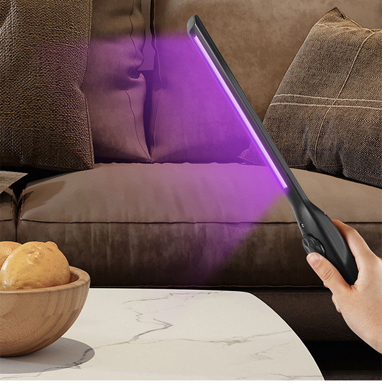 お子様のいる家庭でも安心の除菌ライト