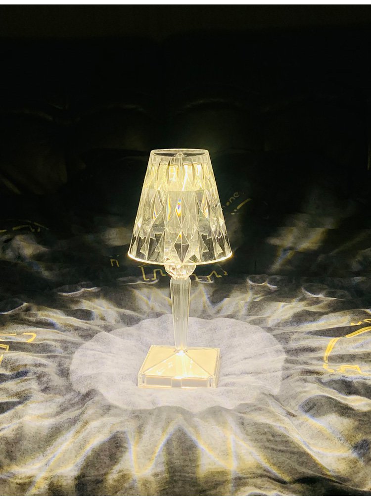 寝室で使えるJL-テーブルランプ