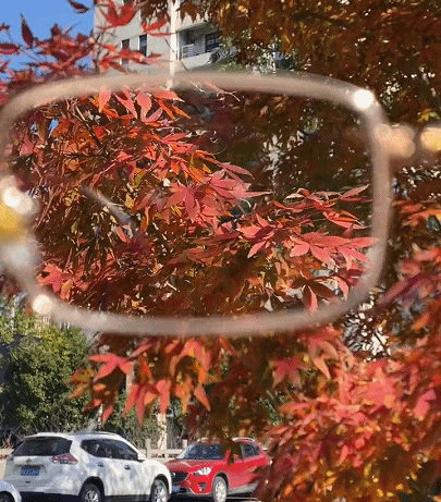 高品質レンズのフレームレスリーディンググラス