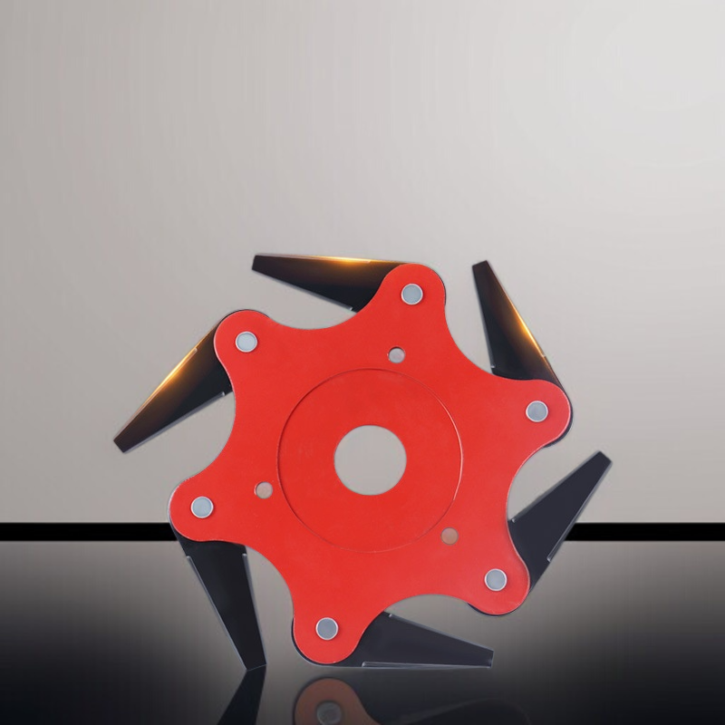 超硬除草ヘッド付き草刈機の使用イメージ