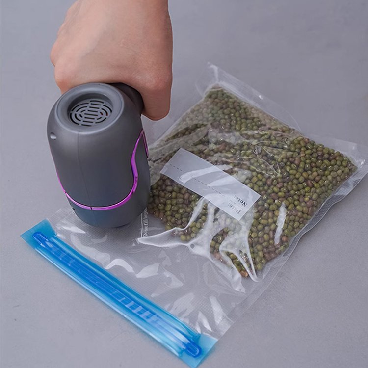 コードレス式車用掃除機バキュームクリーナー3-in-1