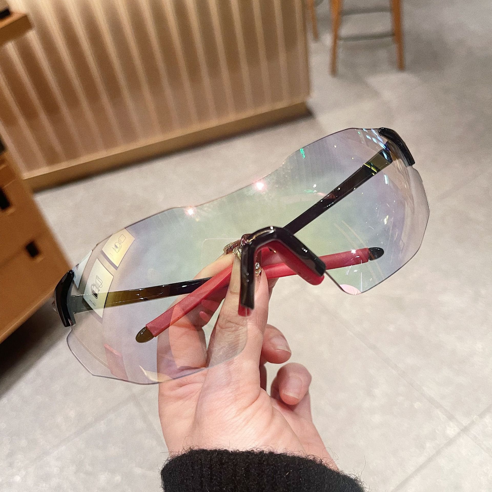 블랙 안경테+레드 필름