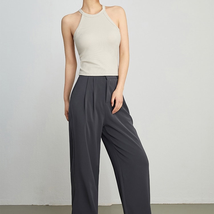 VEIMIA【着痩せ・カップ付きインナー】カップ内蔵のノンワイヤーブラキャミだからブラが要らず、これ一枚でインナーが完結。