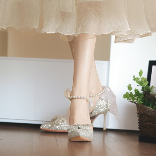 웨딩을 위한 세련된 실버 스틸레토 힐