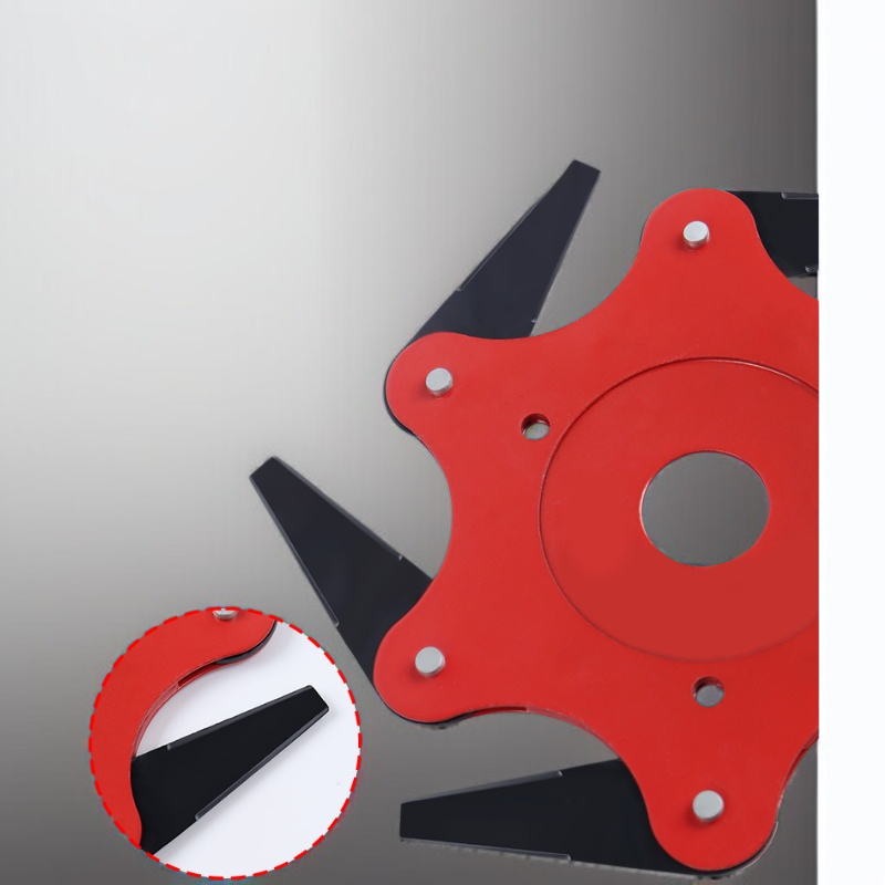 高性能芝刈り機で草刈り作業を時短