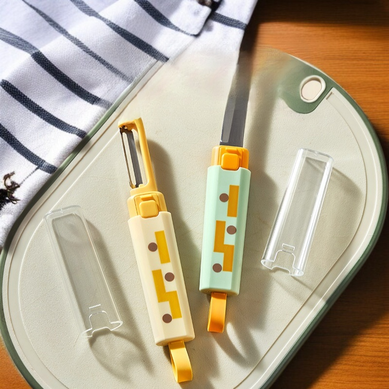 과일깎이와 스크레이퍼 기능이 결합된 다용도 과일칼