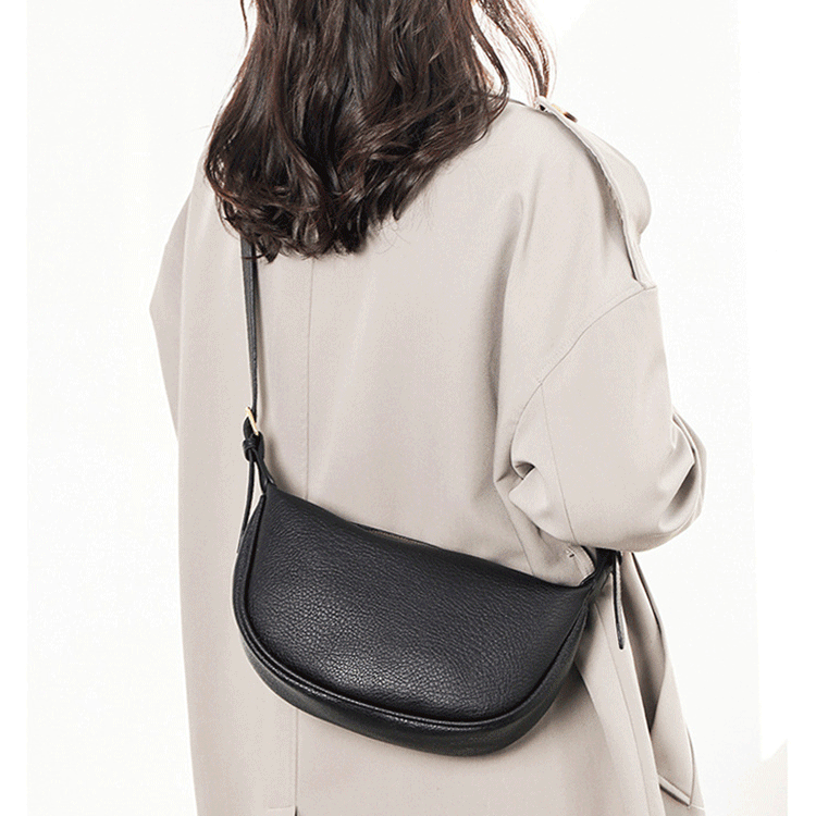 レディースショルダーバッグ