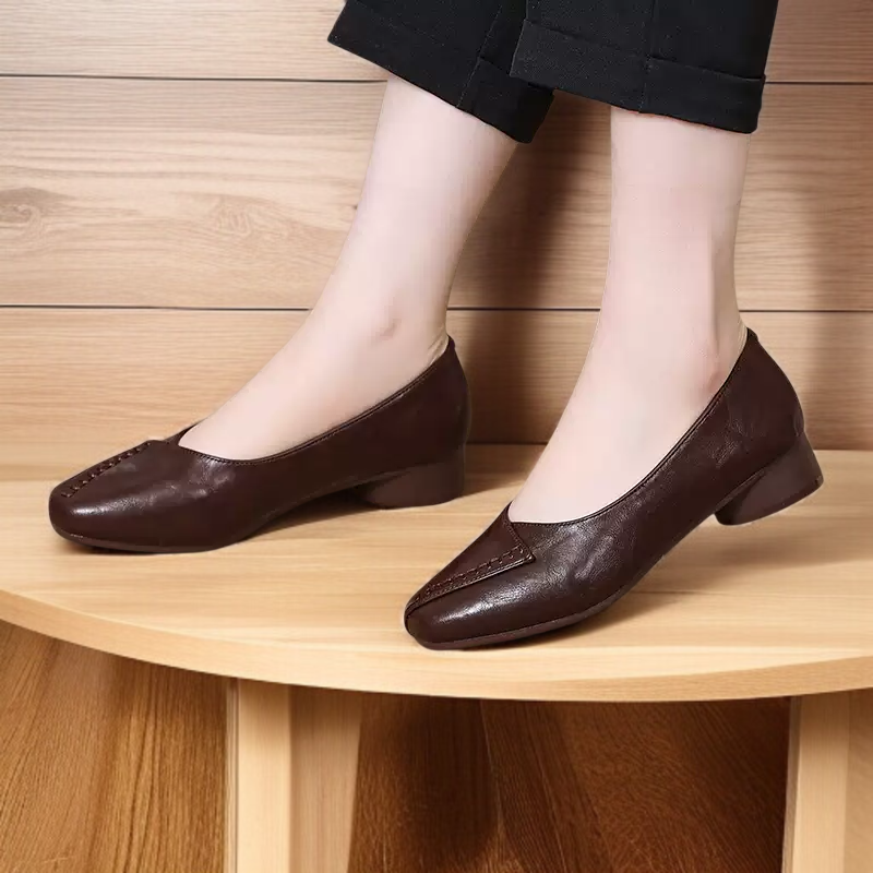 편안한 착화감의 엄마 펌프스 단화