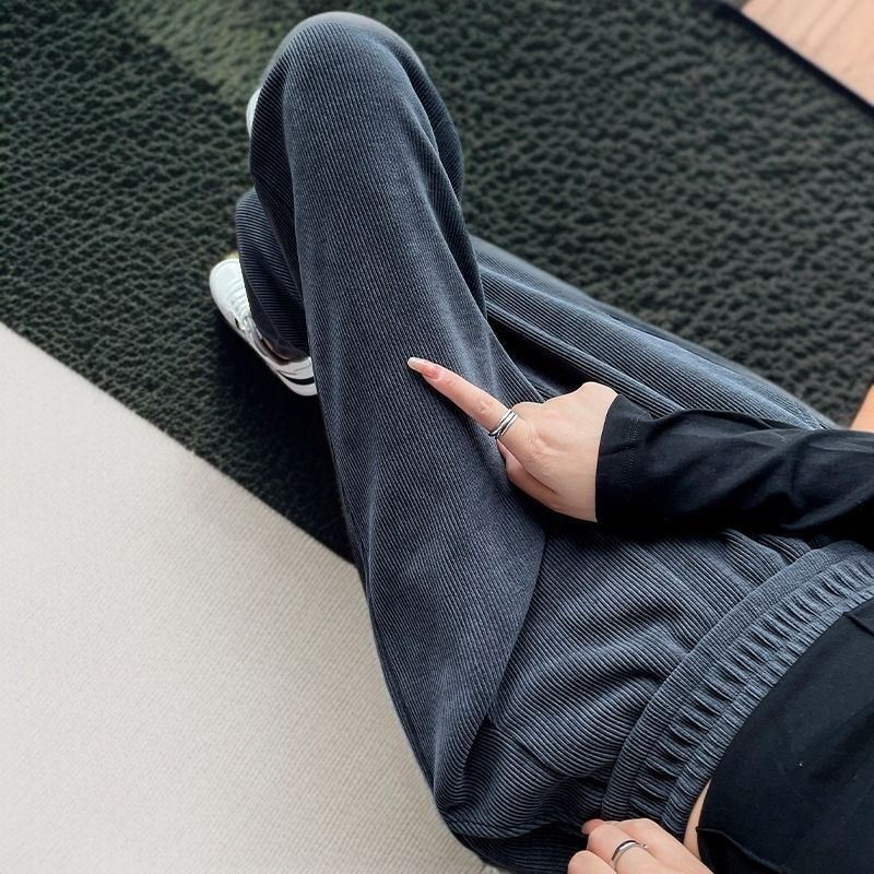 レディース用ハーレンパンツ カブルースカラー 着用イメージ