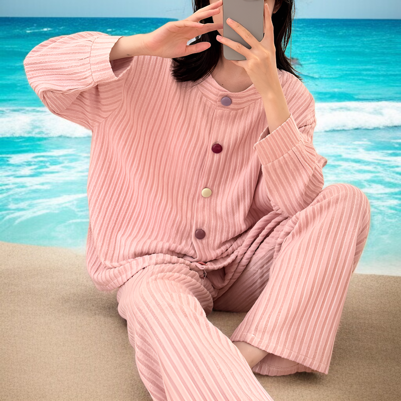 ドイツカシミヤレディースパジャマ全体画像