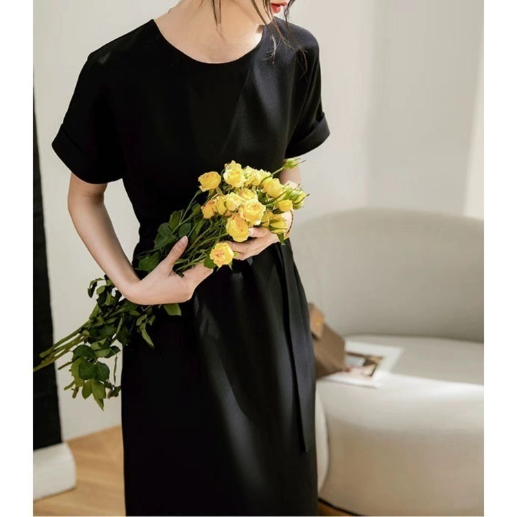 여름 헤비 모조 실크 스트레이트 타이 드레스