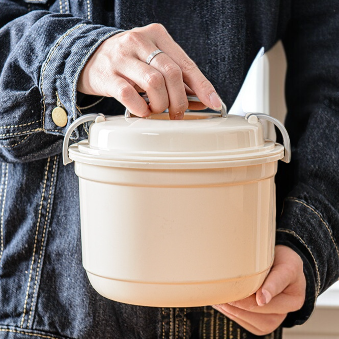 전자레인지에서 사용 가능한 찜통 용기