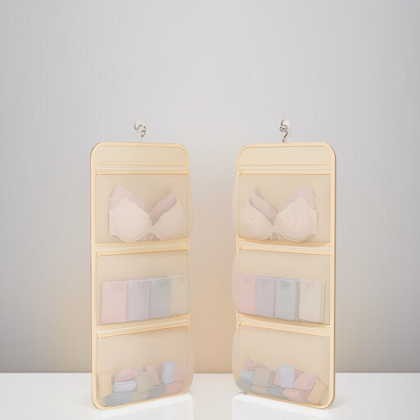 省スペースで使える靴下収納ネット