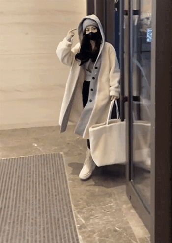 fc130b37cd468d00a2909c63d614855e.gif
