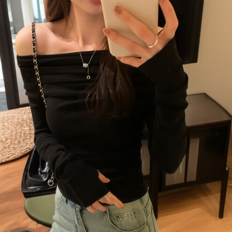 봄철 데일리룩 여성 쇼트 상의 티셔츠
