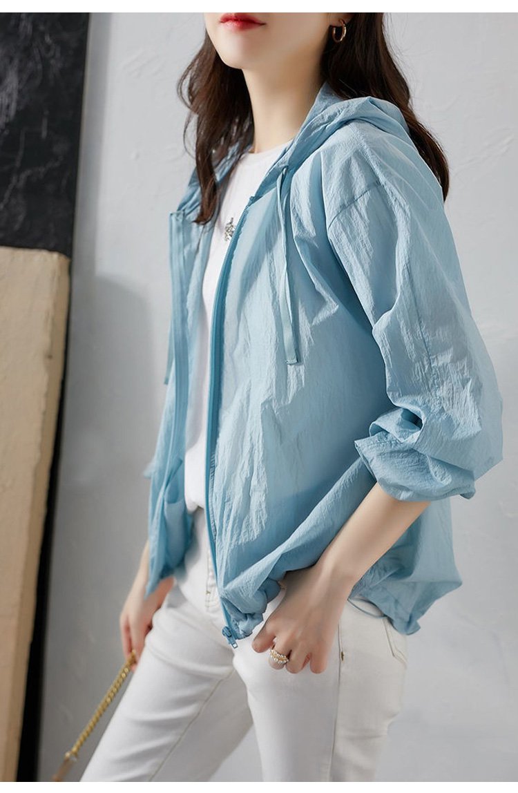 スポーツや水泳に最適なラッシュガード