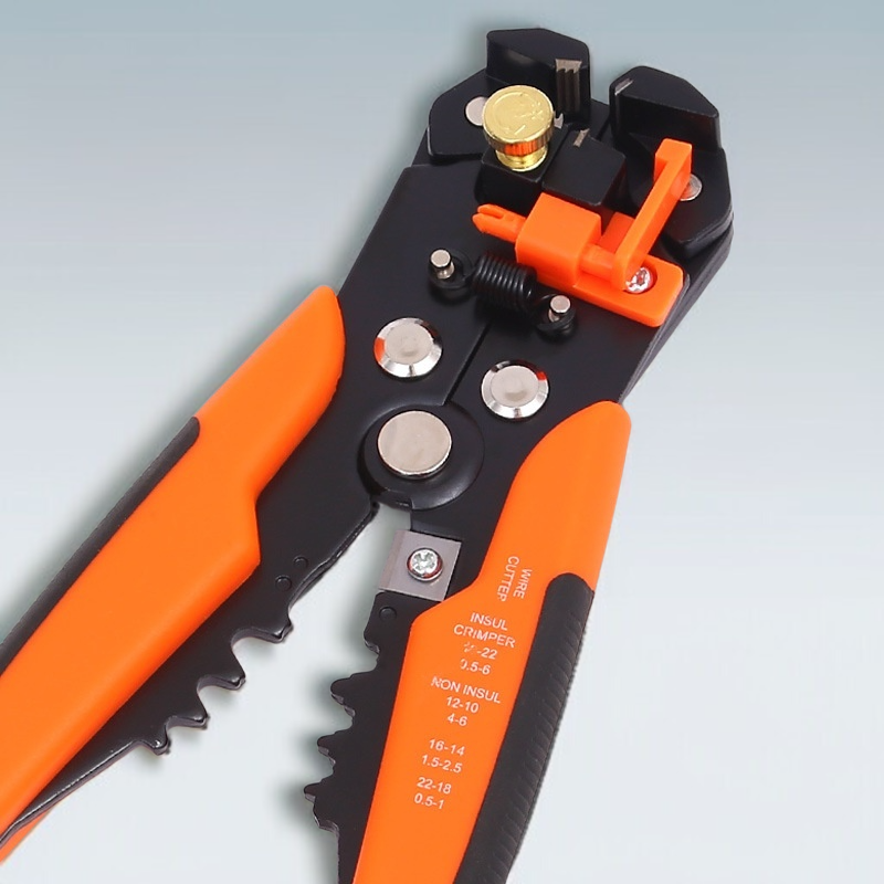 Electrician stripping pliers cutting wire