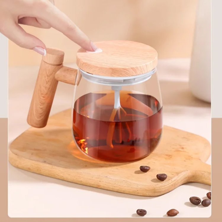 Automatischer Mischbecher