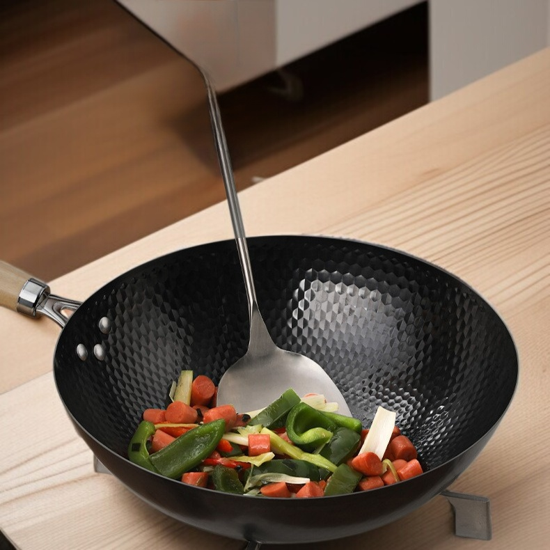 무코팅 볶음냄비로 건강한 요리